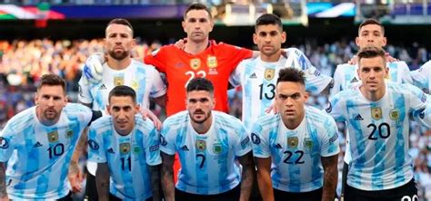 contra quien juega argentina los amistosos